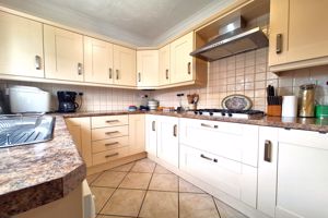 Kitchen - click for photo gallery